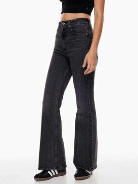 Aritzia Levi's '70s High Flare Jean 27W In Just A Hint (Washed Black)